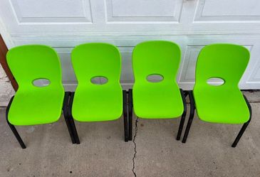 Lifetime 4 chairs