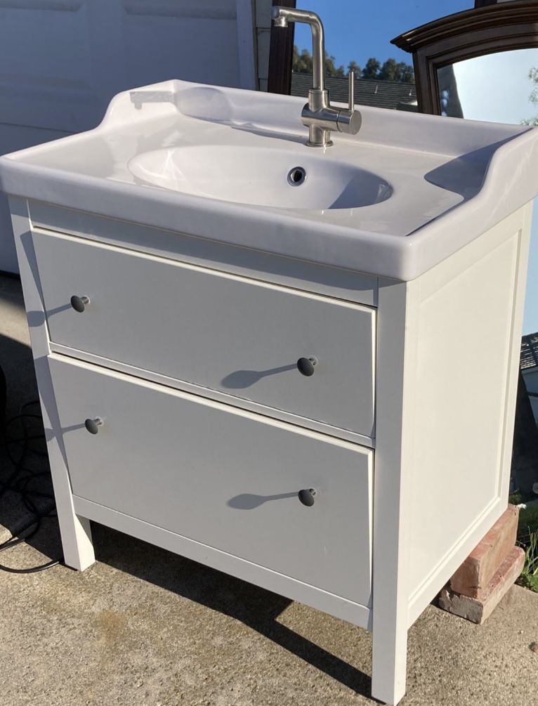 IKEA Hemnes Bathroom Vanity