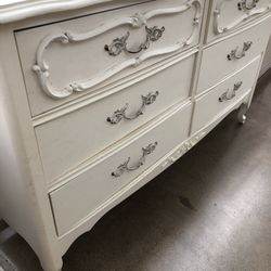 Dresser  White  Color 