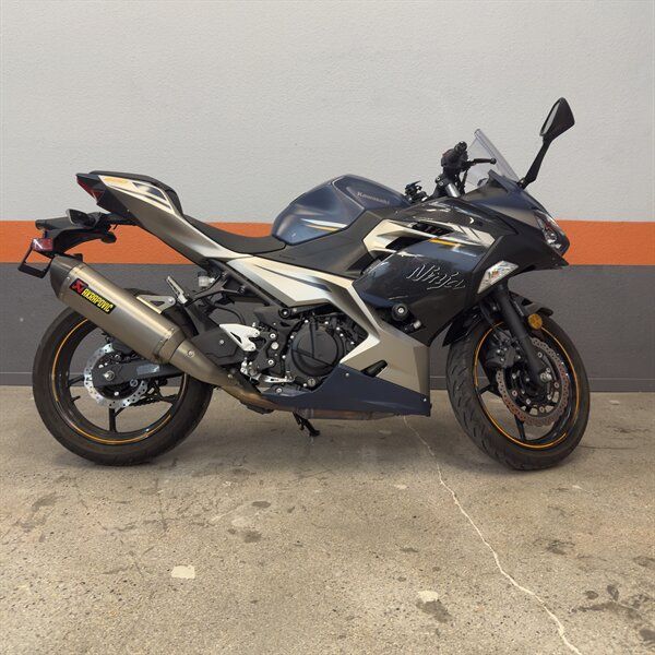 2023 Kawasaki  Ninja 400