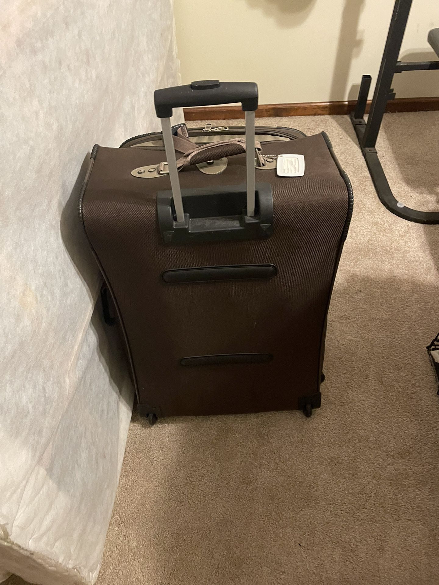 Nice Suitcase 
