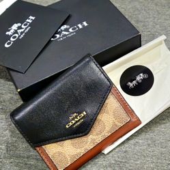 Coach Small Wallet Colorblock