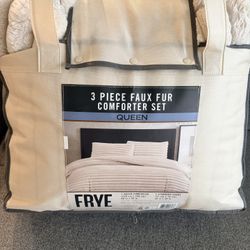 Queen Comforter Set