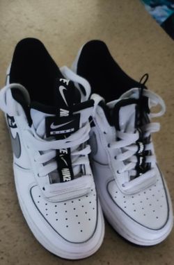 Youth Nikes
