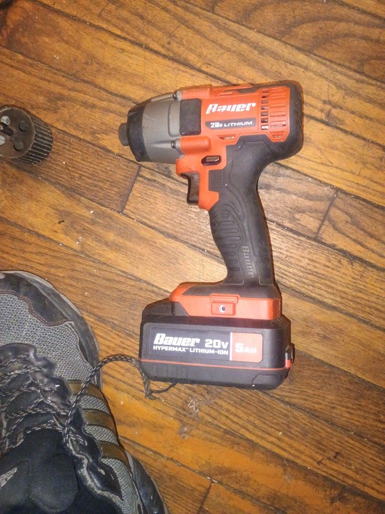 BAUER 20 V Cordless Impacth Wrench