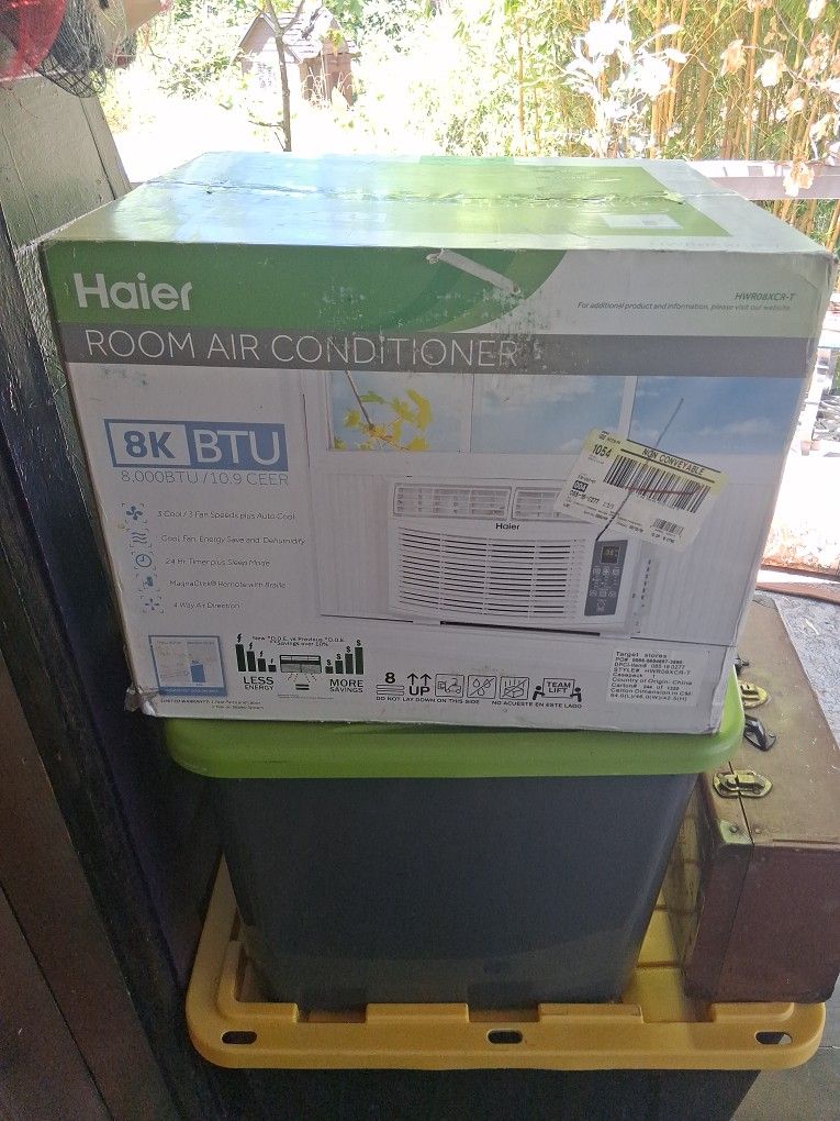 Brand New Haier HWR08XCR-T AIR CONDITIONER