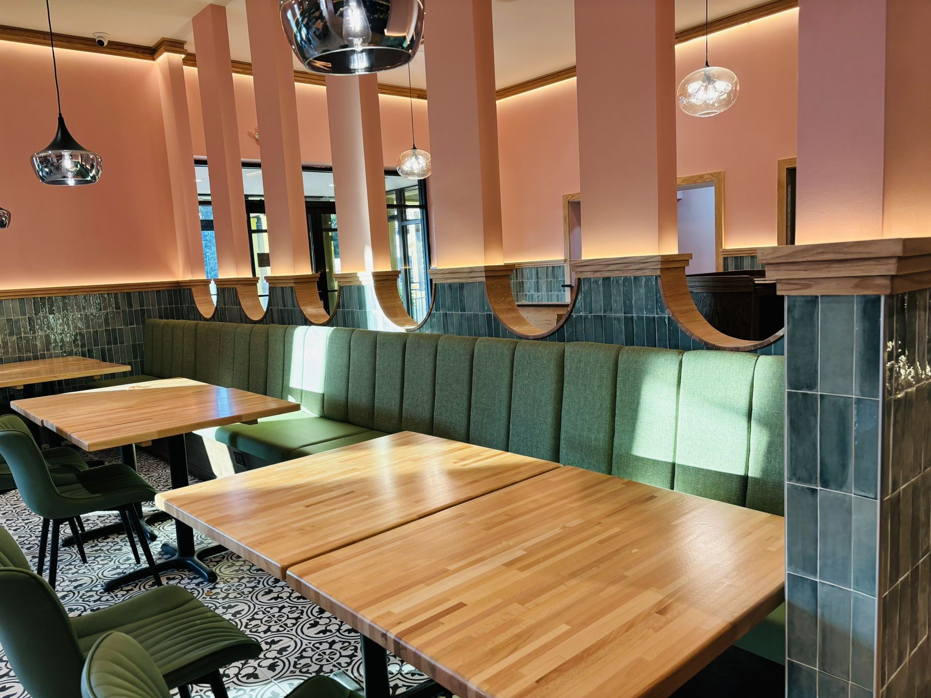 Restaurant Owners! Affordable Reupholstery!