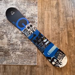 153cm GNU V Rocker Snowboard