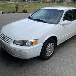 1999 Toyota Camry