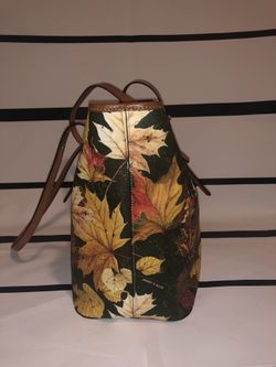 Dooney Bourke Maple Leaf Tote for Sale in Gilbert AZ OfferUp