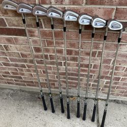 Titleist 962b DCI Irons, 3-PW 8 Irons Total. VERY RARE