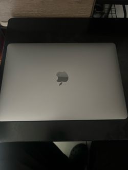 2020 Mac Book Air 256GB