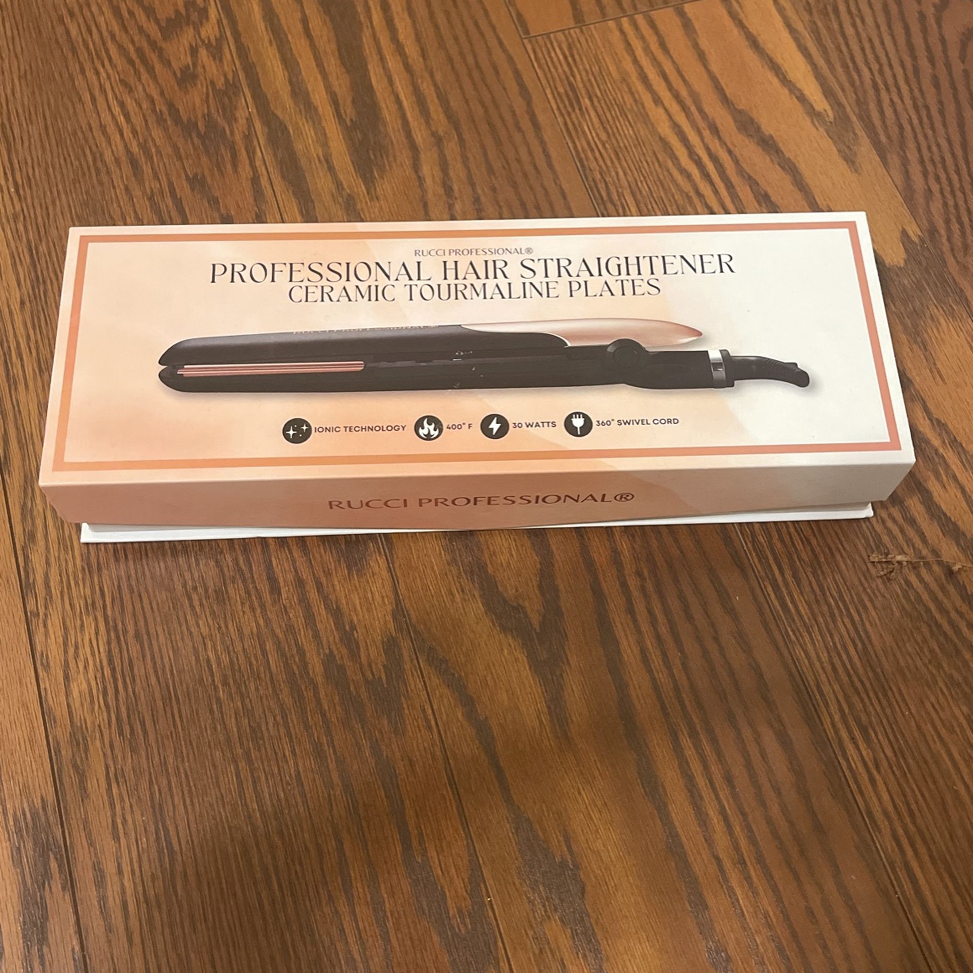 Professional hair straighten 