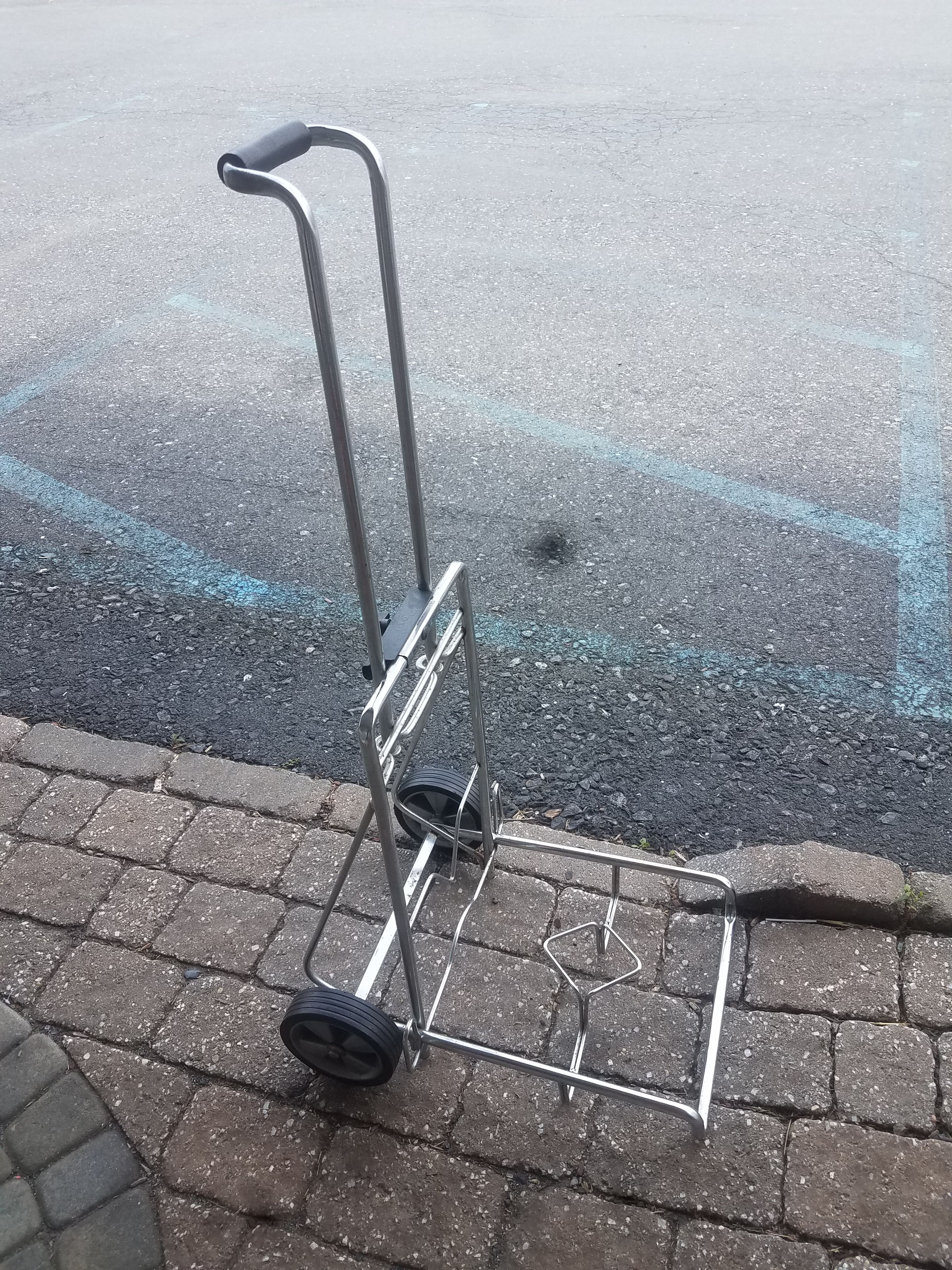 Luggage carrier