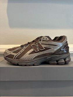 New Balance 1906R Snakeskin Brown