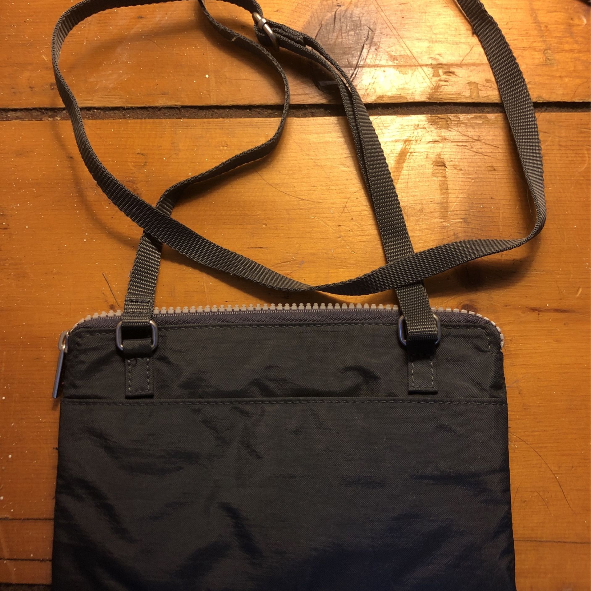 Gray Baggallini 3 zipper small crossbody bag