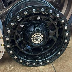 Rines 17x9 Scorpion 5x127 Con Llantas 35/1250/17