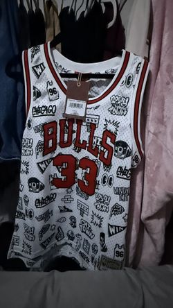 Women's Bulls 33 Pippen Jersey Small