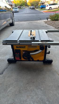 Dewalt table saw 8.1/4