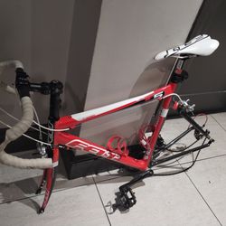 Felt F5 Carbon Fiber Road Bike