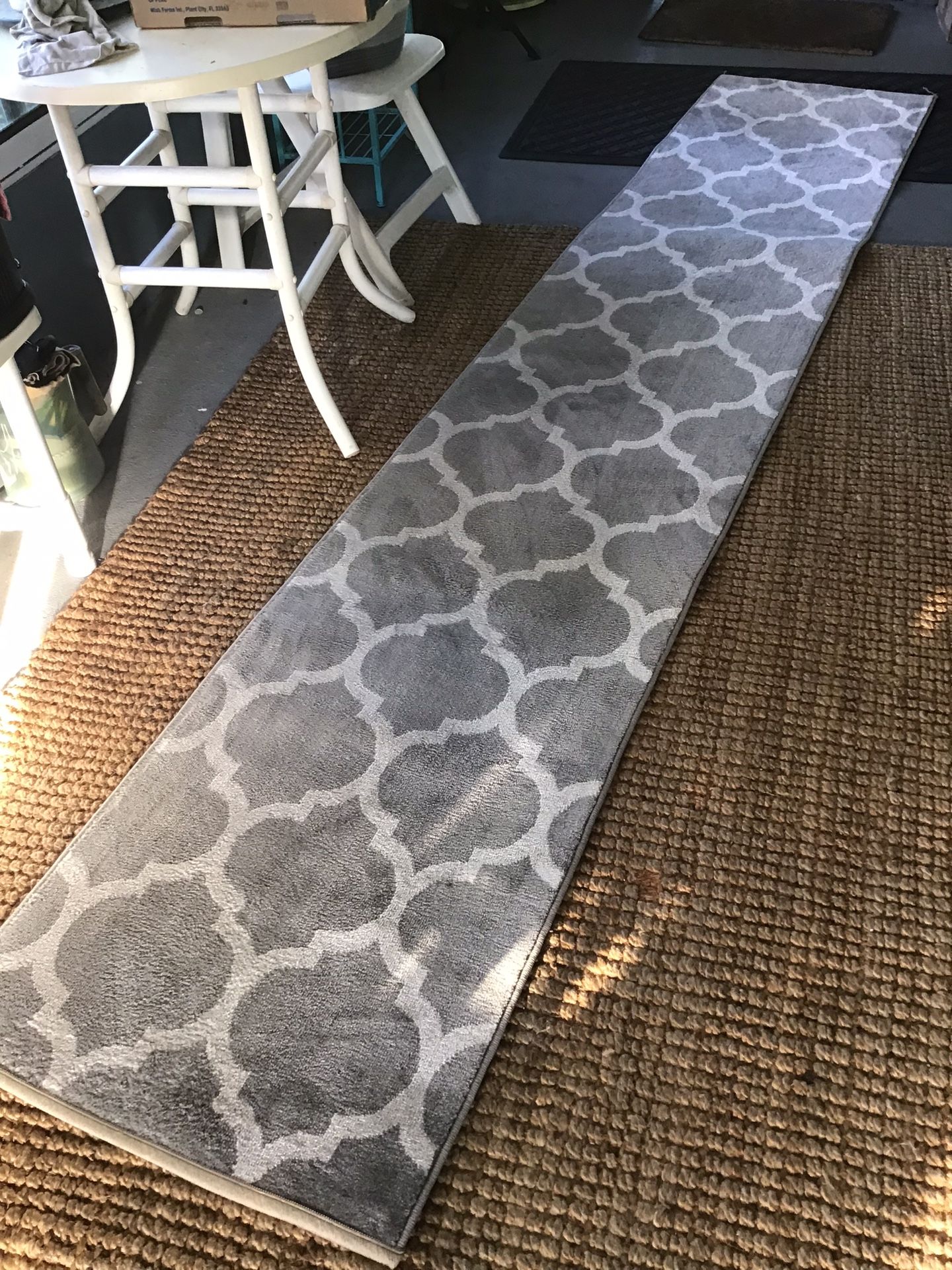 SEYWARD  GREY COLOR LARGE RUNNER . Check Size In Pictures 