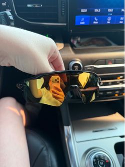 Oakley men’s glasses