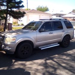 2008 Ford Explorer
