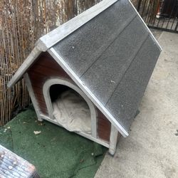 Wooden Dog House 