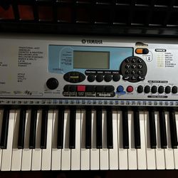 Yamaha Keyboard