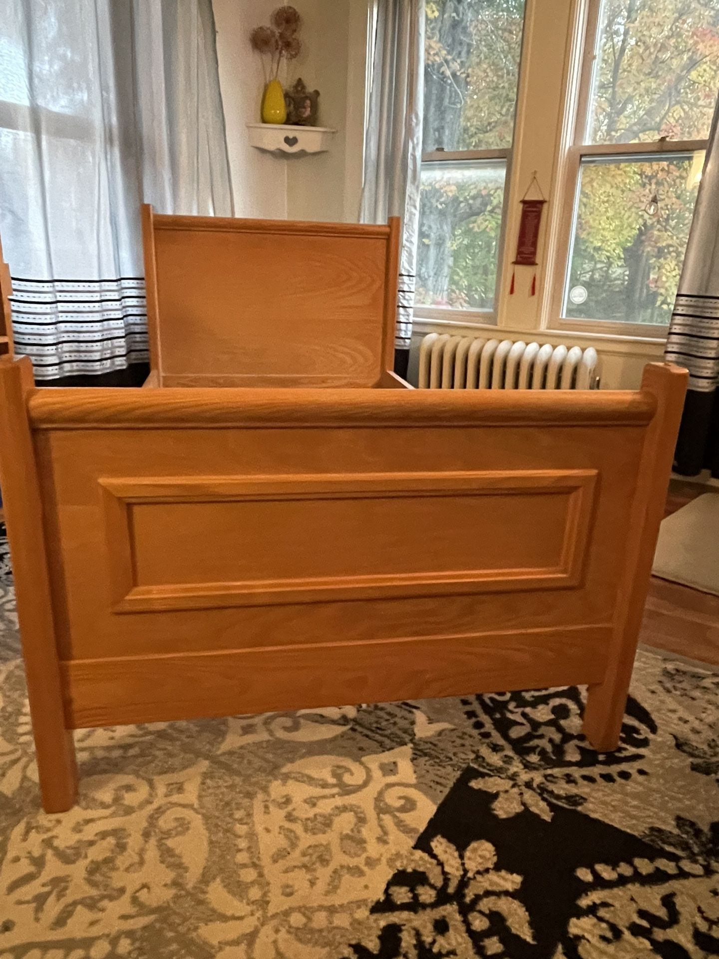 2 Twin Beds Could be bunk beds