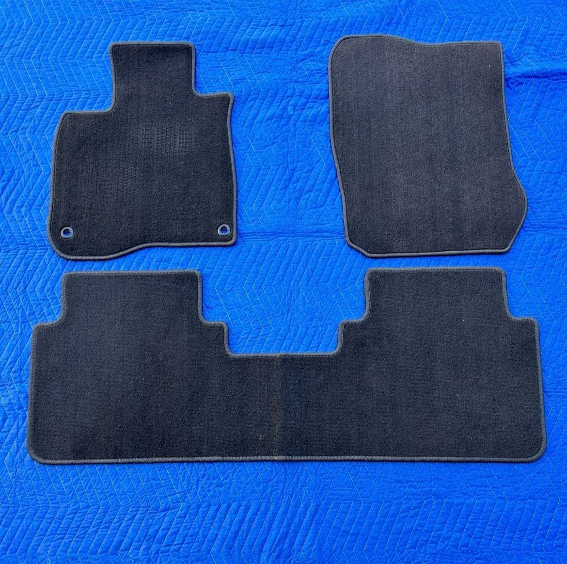Honda CRV Floor Mats 2017-2022 Clean!