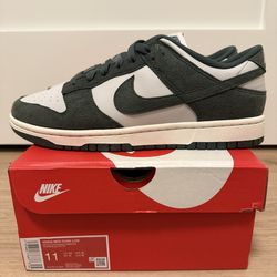Nike Dunk Low Next Nature “Vintage Green” Women’s Size 11 / Men’s 9.5 HJ7673-002