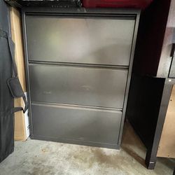 Metal 3 Drawer File Cabinet 