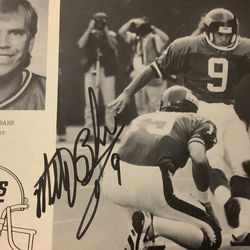 NFL Signed Memorabilia