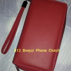 Bveyzi Clutch .. NEW