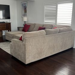 living room couches color taupe