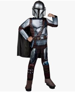 Star Wars The Mandalorian Official Youth Costume - Premium Quality Padded Jumpsuit with Plastic Mask and Detachable Cape