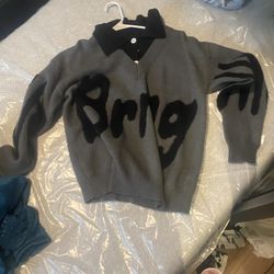 Men sweater Size Medium