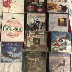 Lot of 15 Christmas CD's Great Assorted Titles Sinatra Mannheim VS Pop Darlene
