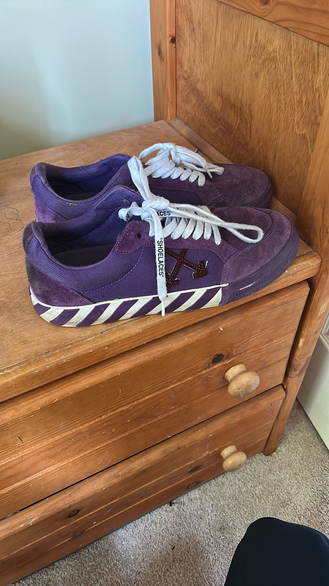 Off White Vulcan Purple Size 12