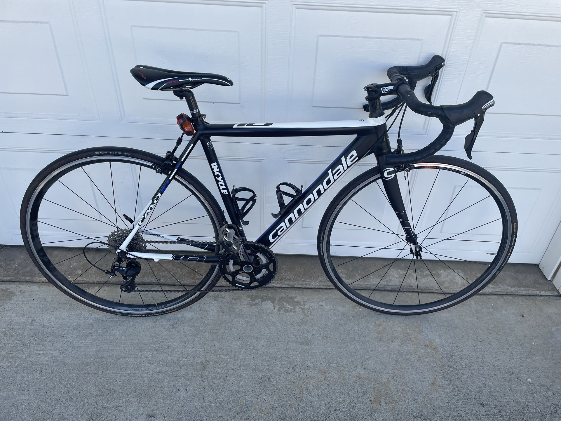 Aluminum Cannondale Bike