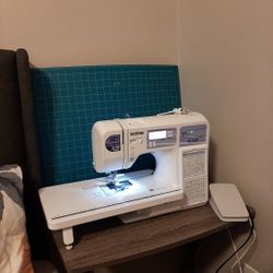 Brother HC 1850 Computerized Sewing (Free Sewing Supplies With Purchase)