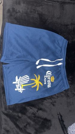 Corona Shorts