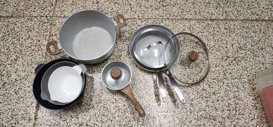 Green Pan pots and pans