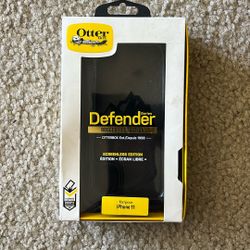 iPhone 11 Otterbox Defender