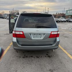 2007 honda odyssey  3200 or best offer