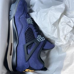 JORDAN LAKERS 4s (SIZE 10)