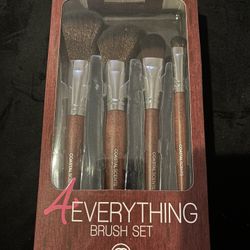 Brush Set With Leatherine case