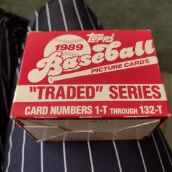 Baseball 1989 Topps Traded Set Complete Includes Ken Griffey Jr RC.  Cash  Porch Pickup Redmond 