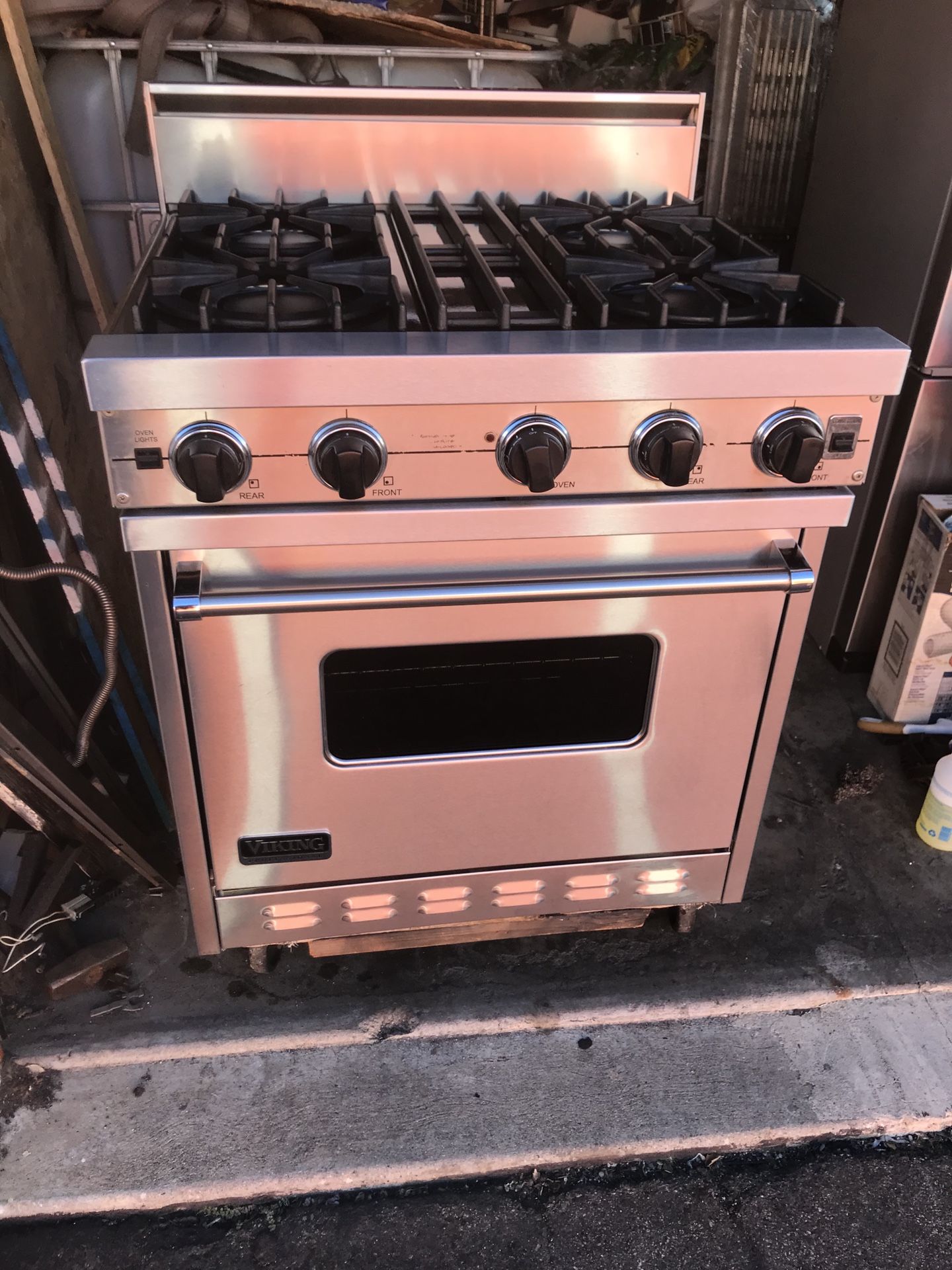 Viking Range & Fridge 